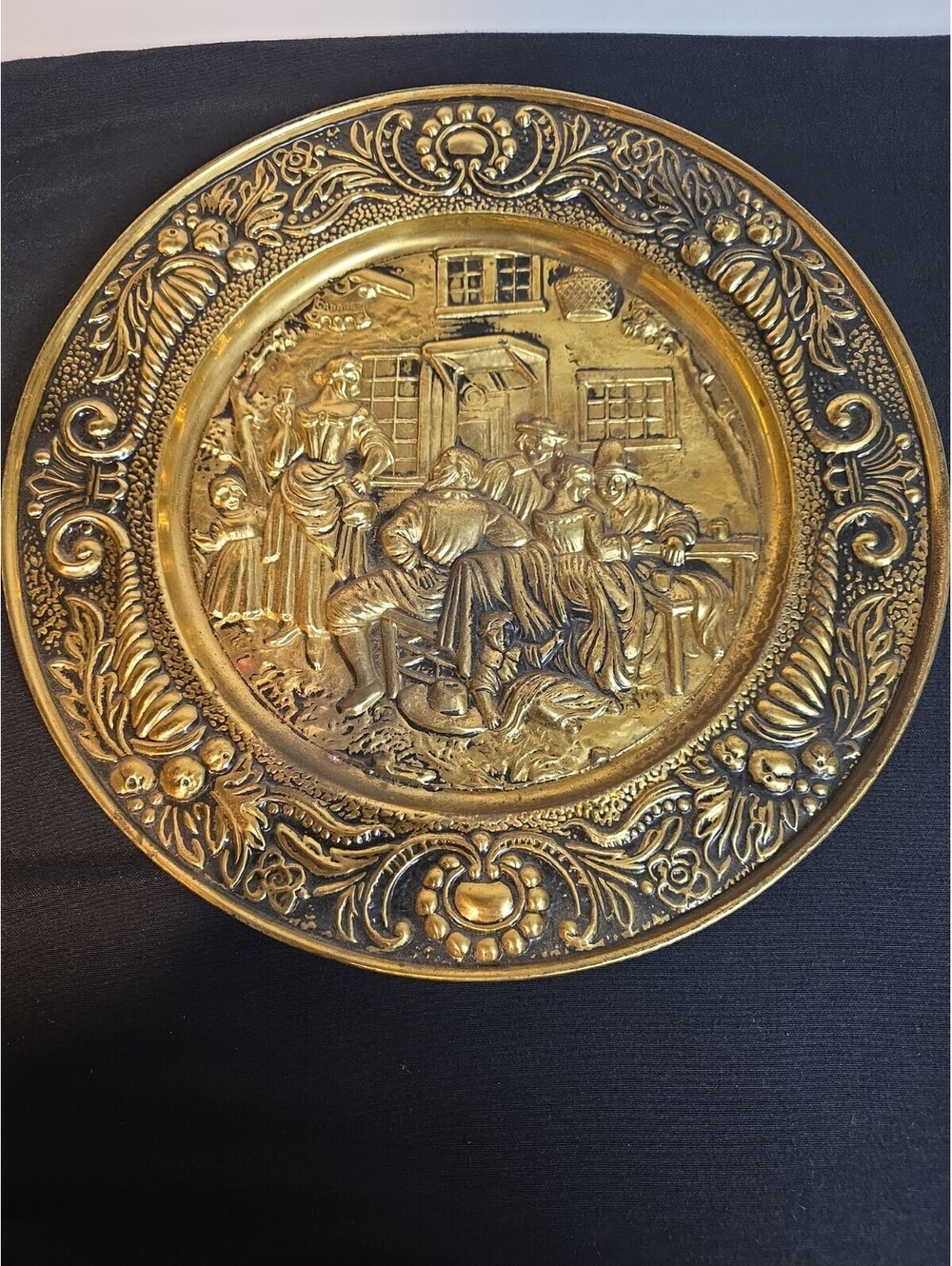 Vintage Brass Tavern Pub Embossed Wall Plate Made England Repousse 14.5”